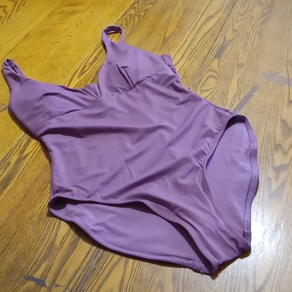 Andie Womens Medium Swimsuit TAHITI CACTUS FLOWER EGGPLANT NEW Beach Resort Pool - Picture 3 of 8